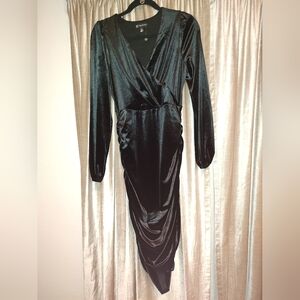 INC International Concepts Black Cruhed Velvet Ruched Dress, Sz. Med., NWOT